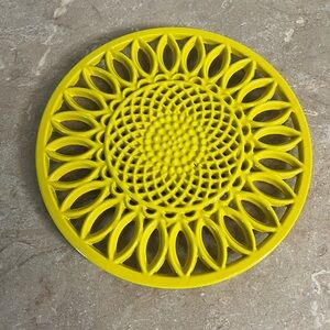 Yellow Decorative Round Trivet